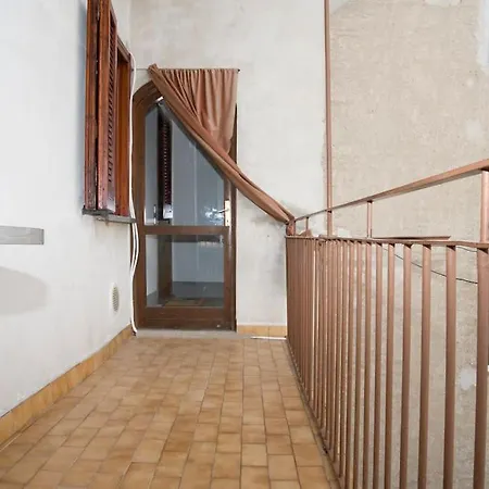 Sband House On * Valmadrera