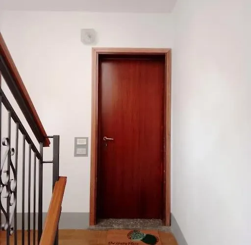 Appartement Sband House On Valmadrera