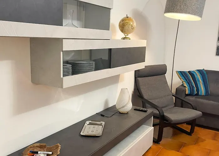 Sband House On * Valmadrera